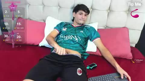 zack23__ online show from 07.05.26