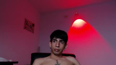 Snapshot of zack_kingg chatting on 09.26.25 Zack King online show from 09.26.25