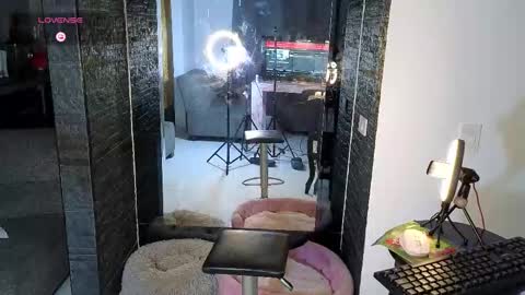 Zack online show from 10.17.25