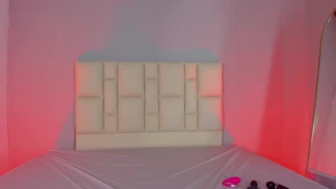 Zafiro Brown online show from 01.10.26