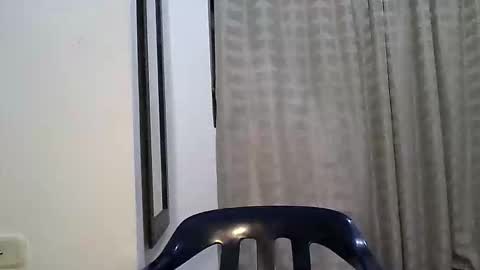 Snapshot of zafiro_rubi chatting on 04.24.26 Zafiro online show from 04.24.26