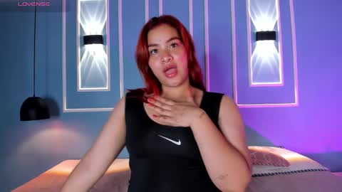 Snapshot of zaily_zc chatting on 12.04.25 Zaily online show from 12.04.25