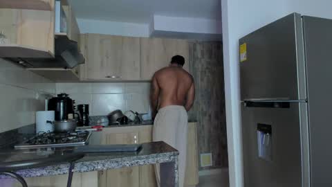 Snapshot of zain_diesel7 chatting on 03.06.25 INSTAGRAM yormanfit7 online show from 03.06.25