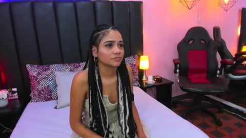 Zaira Angel online show from 09.28.25