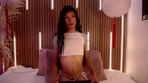 Zaira  online show from 07.16.26