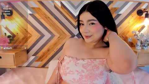 Zaira  online show from 12.15.25