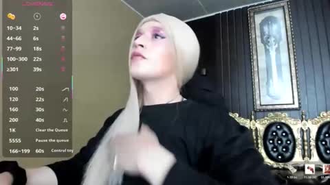 Megan online show from 04.19.26