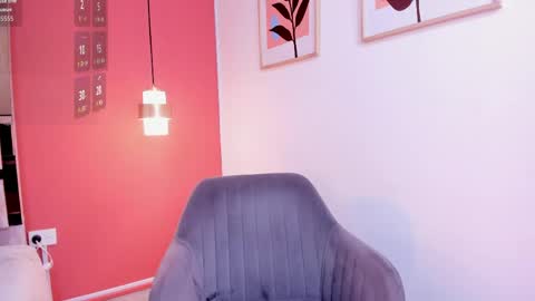 Snapshot of zamira_taylor chatting on 05.15.26 zamira_taylor online show from 05.15.26