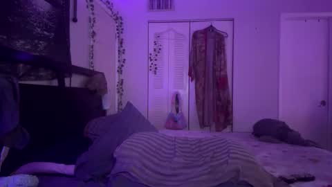 zamora_stone3420 online show from 12.16.25