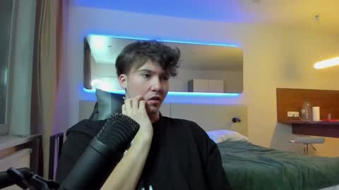 zander003 online show from 01.05.25