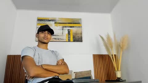 Snapshot of zander_2120 chatting on 09.17.25 Zander online show from 09.17.25