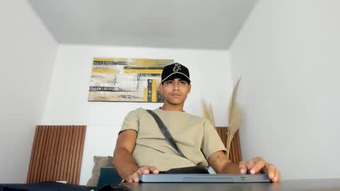 Zander online show from 02.21.26