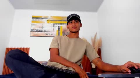 Zander online show from 04.20.26