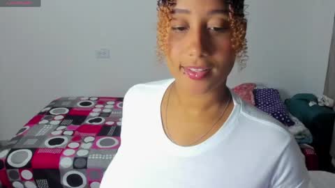 Zandra online show from 04.14.26