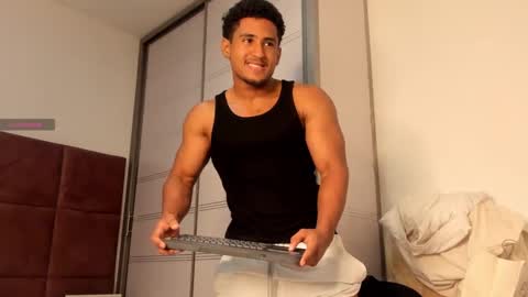 Zane Lux online show from 02.19.25