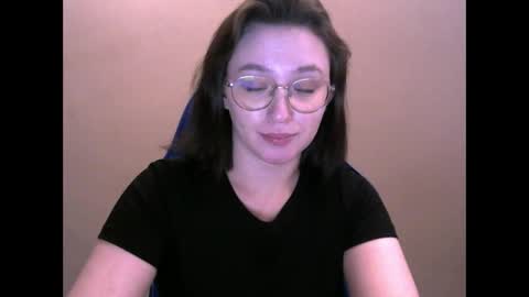 Snapshot of zara_golden chatting on 02.20.25 chaturcum online show from 02.20.25