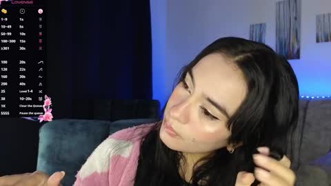 zaradames_ online show from 11.26.25