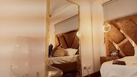 Zarah Andrews online show from 09.16.25