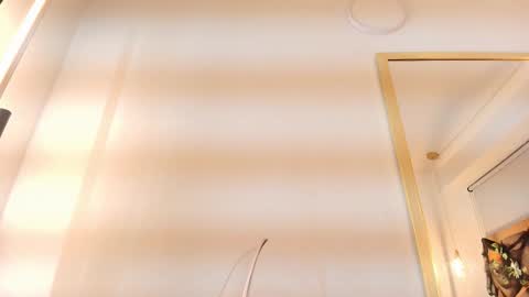 Zarah Andrews online show from 10.14.25