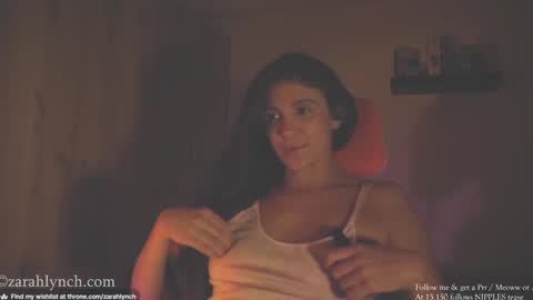 Snapshot of zarahlynch chatting on 02.05.25 Miss Lynch   Next show  2911 online show from 02.05.25