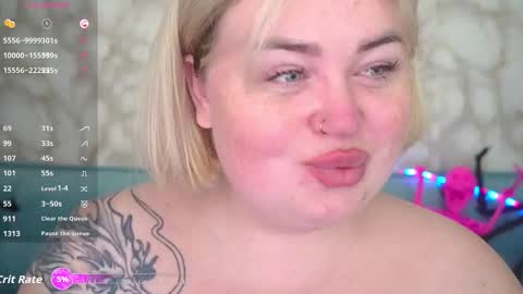 Lola online show from 10.28.25