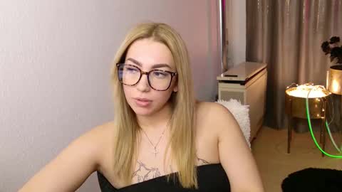 zarasplayground online show from 02.16.26