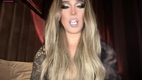 Snapshot of zarastoy chatting on 09.26.25 zarastoy online show from 09.26.25