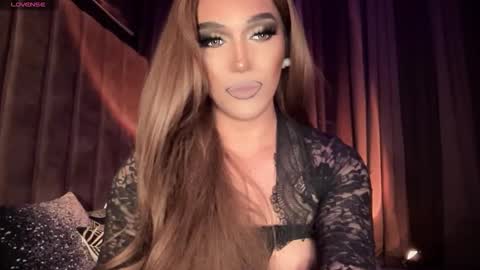 Snapshot of zarastoy chatting on 10.20.25 zarastoy online show from 10.20.25