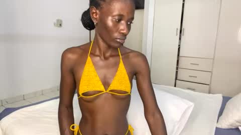 Snapshot of zaria_amara chatting on 07.26.26 zaria_amara online show from 07.26.26