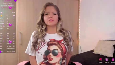 Mia online show from 03.12.25