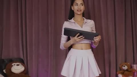 zariaavera online show from 04.19.26