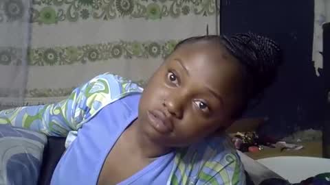 Snapshot of zarinamarlin chatting on 04.21.26 zarinamarlin online show from 04.21.26