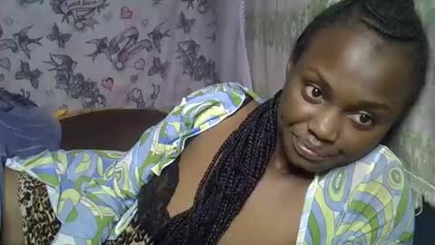 Snapshot of zarinamarlin chatting on 04.27.26 zarinamarlin online show from 04.27.26