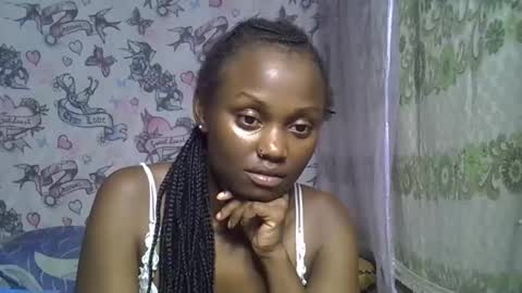 Snapshot of zarinamarlin chatting on 05.02.26 zarinamarlin online show from 05.02.26