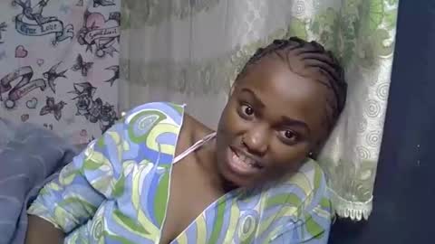 Snapshot of zarinamarlin chatting on 05.25.26 zarinamarlin online show from 05.25.26