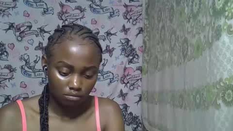 Snapshot of zarinamarlin chatting on 05.27.26 zarinamarlin online show from 05.27.26