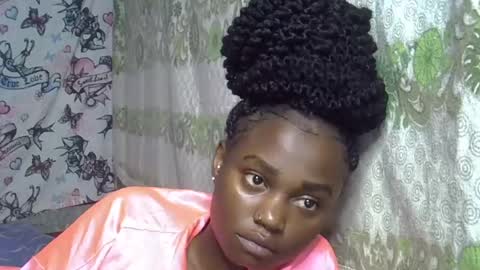 Snapshot of zarinamarlin chatting on 06.16.26 zarinamarlin online show from 06.16.26