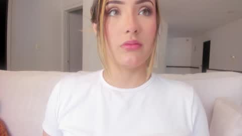 zarirosse online show from 11.25.25