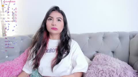 Snapshot of zayda_ chatting on 01.11.25 Zayda online show from 01.11.25