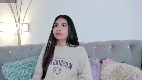 Snapshot of zayda_ chatting on 01.13.25 Zayda online show from 01.13.25