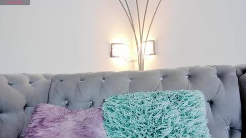 Snapshot of zayda_ chatting on 02.07.25 Zayda online show from 02.07.25