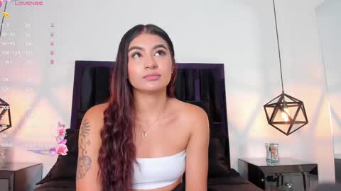 Snapshot of zayda_ chatting on 02.10.25 Zayda online show from 02.10.25