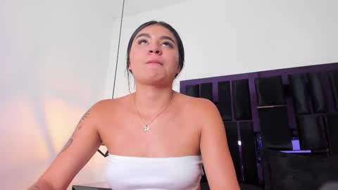 Snapshot of zayda_ chatting on 02.10.25 Zayda online show from 02.10.25