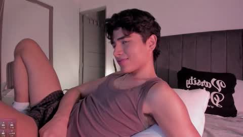 Hii im Zay.                 I save money for education. PVT Open. online show from 01.13.26