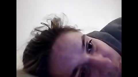 Snapshot of zazbella chatting on 01.17.26 zazbella online show from 01.17.26