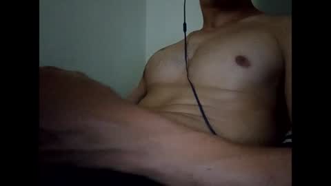 Snapshot of ze___________________ chatting on 02.26.25 ze online show from 02.26.25