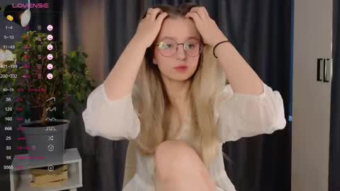 Avi online show from 09.15.25