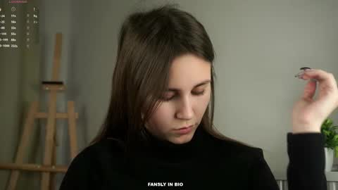 Emilia online show from 10.18.25