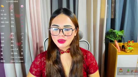 Snapshot of zendaya_amore chatting on 12.20.24 Zendaya online show from 12.20.24