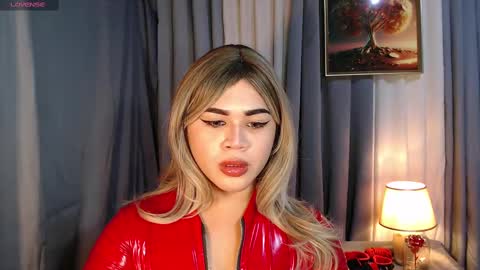 Snapshot of zendaya_amore chatting on 02.24.25 Zendaya online show from 02.24.25